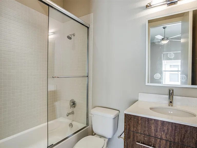2325 Stutz Dr #41 — Photo 22