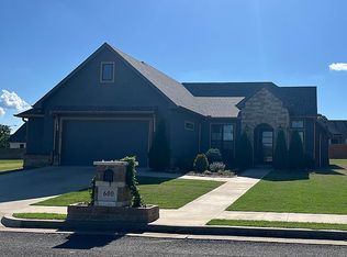 600 W Northlake Dr, Tahlequah, OK 74464