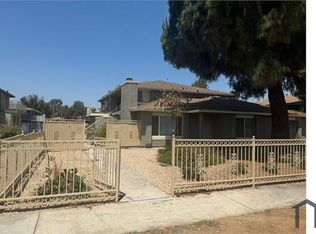 1209 Oxford Dr #C, Redlands, CA 92374