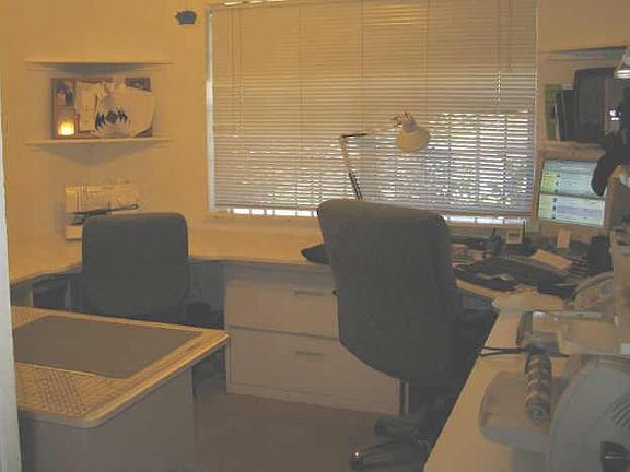 3rd image of 1044 S SPUR Street