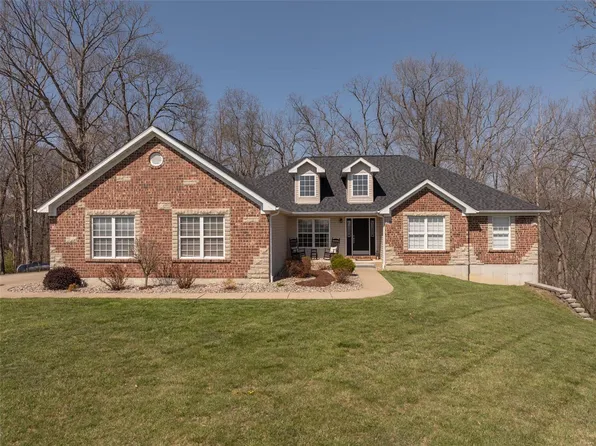 180 Starview Dr, Troy, MO 63379