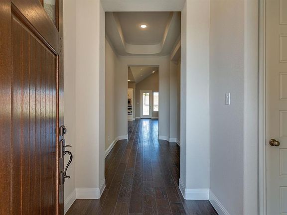 3rd image of 6504 Palo Alto St