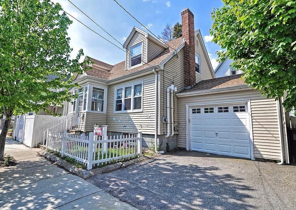 18 Staples Ave, Everett, MA 02149 Zillow