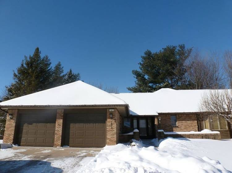 1st image of 1813 Oakfield Dr #17