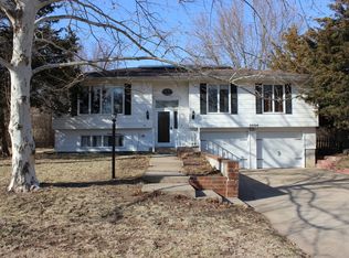 3004 Wayne Dr, Manhattan, KS 66502