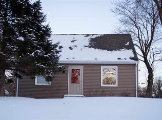 301 Ridgeview Ave, Rockford, IL 61107