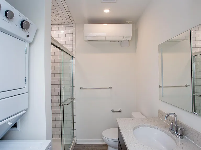 41 Bridge St #D — Photo 10