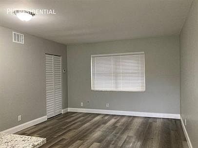 4th image of 1460 NW 2nd St