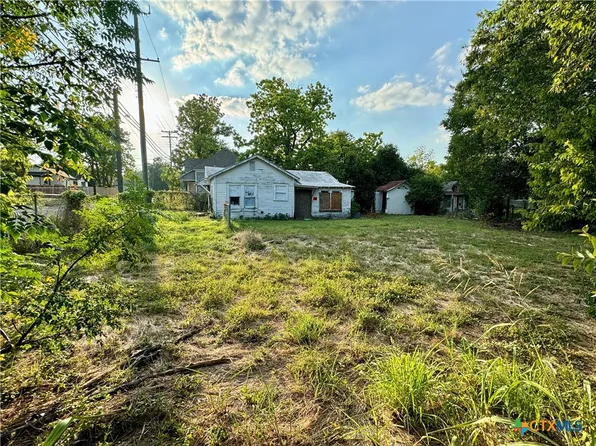 608 E Houston Ave, Temple, TX 76501