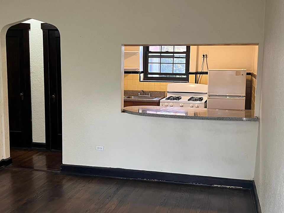 1st image of 21537 43rd Ave #7