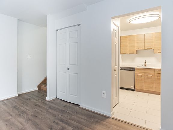 5th image of 1415 Rhode Island Ave NW APT 522