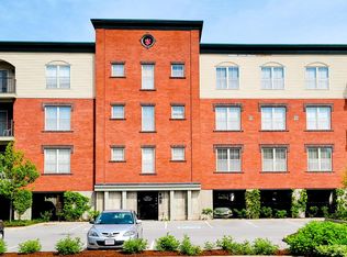 14 Bacon St #F, Burlington, VT 05401