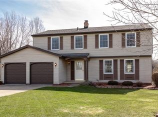 6757 Camelot Dr, Mentor, OH 44060