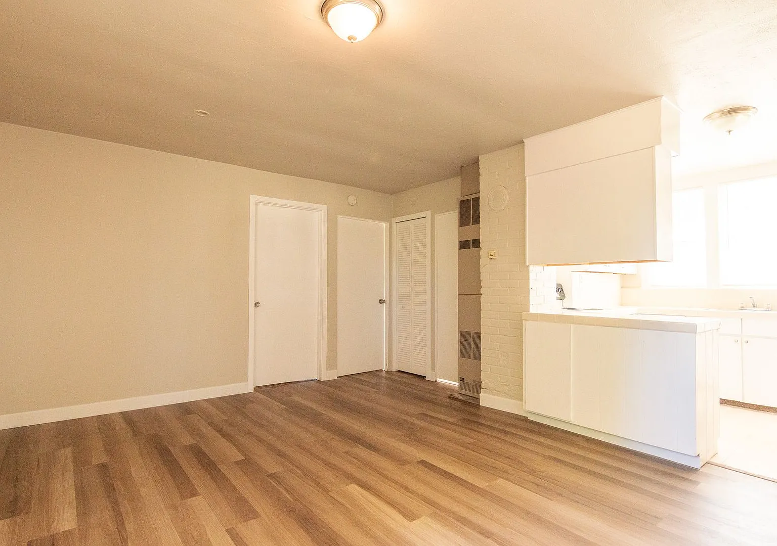 The Markwell Apartments — Photo 4