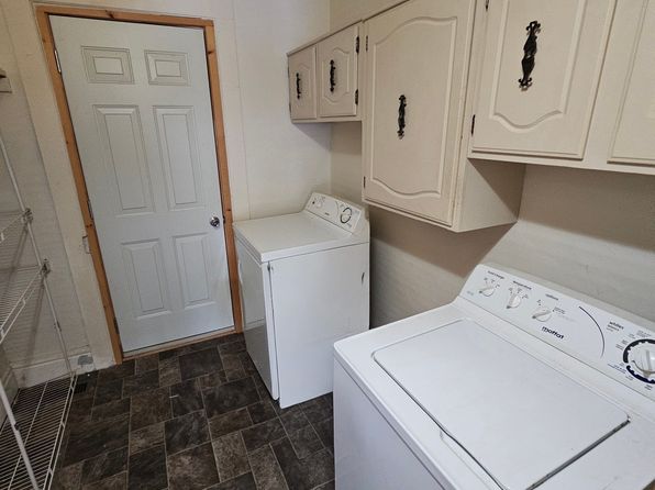43 Trafalgar St #B, Goderich, ON N7A 1T3