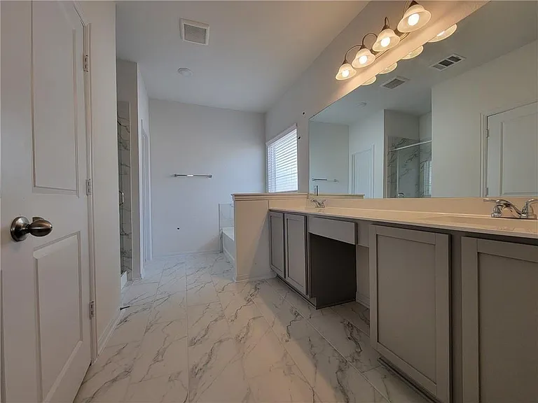 244 Crystal Brook Dr — Photo 23