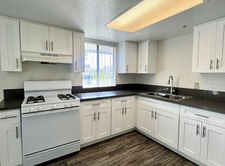 Park Tower, Santa Ana, CA 92701