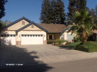 1135 N Rova Ct, Visalia, CA 93291