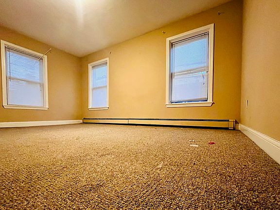 5th image of 251 Copeland St #A