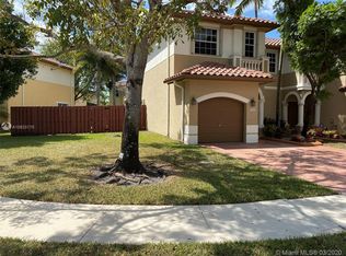 5060 SW 136th Ave, Hollywood, FL 33027