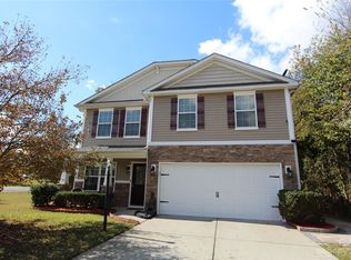 11803 Thompson Farm Ln, Charlotte, NC 28278