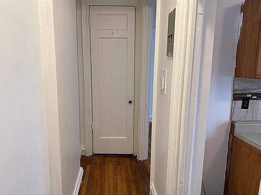 2nd image of 258 W 117th St APT 43W