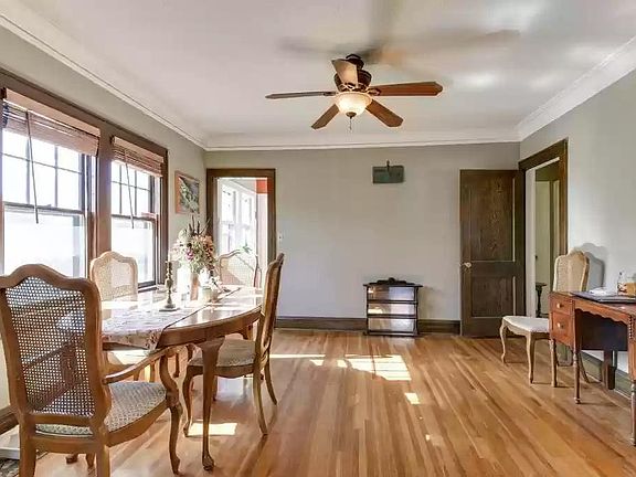 4th image of 2218 Fillmore St NE #2