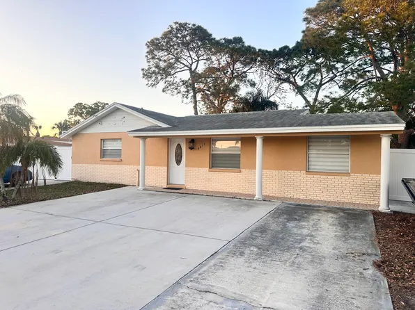 7611 W Osborne Ave, Tampa, FL 33615