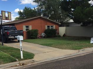 107 SW 10th St, Seminole, TX 79360