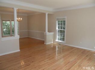 105 Cockleshell Ct, Cary, NC 27513