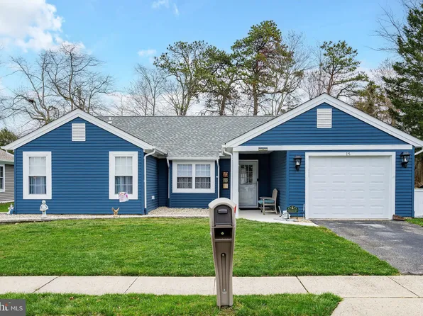 15 Portsmouth Dr, Forked River, NJ 08731