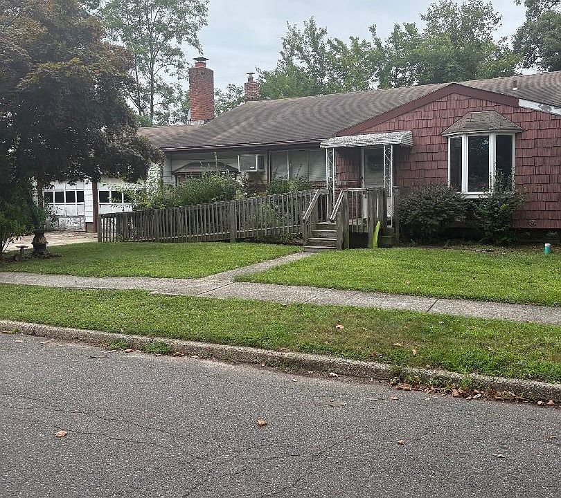 1st image of 1 Cherokee Street