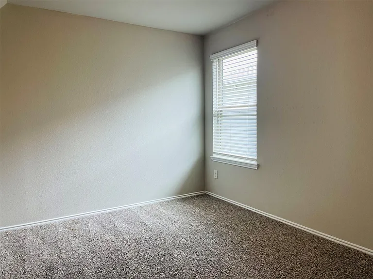 23318 Pelham Prarie Ln — Photo 17