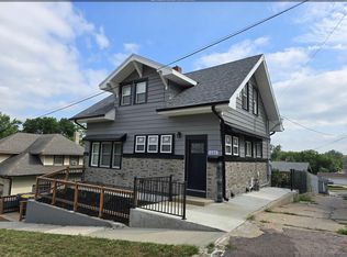1040 Hill Ave, Sioux City, IA 51104