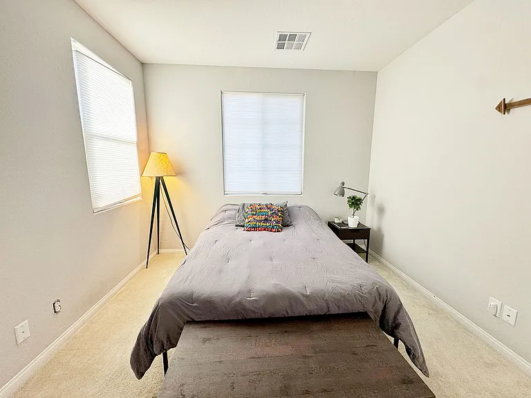 237 Zenobia Ct — Photo 38