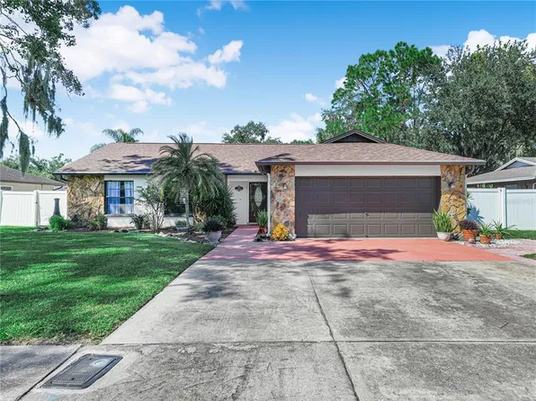 812 SANDALWOOD DRIVE, PLANT CITY, FL 33563