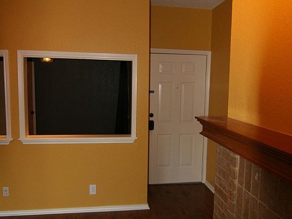 2nd image of 8633 Datapoint Dr APT 211