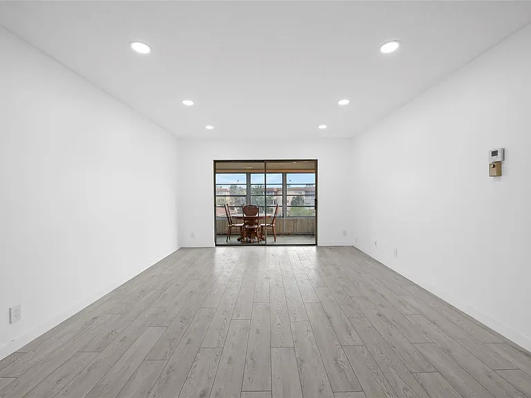 5031 W Oakland Park Blvd #309 — Photo 14