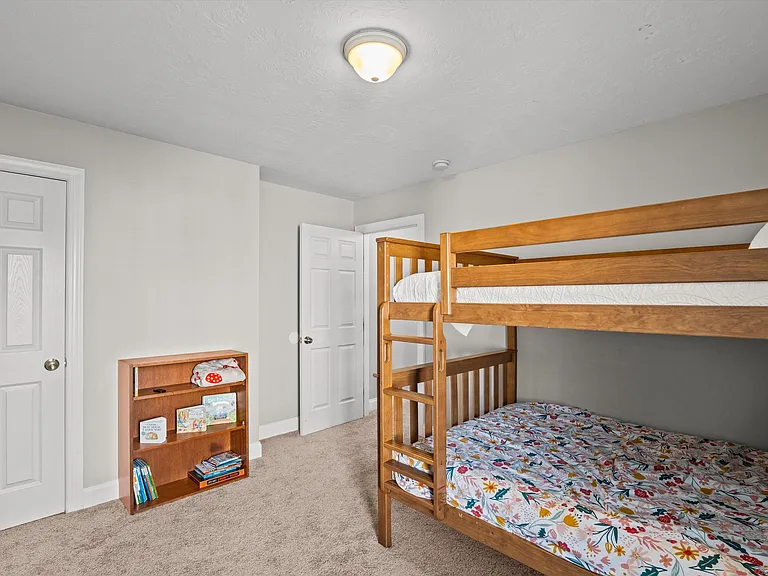 726 Bonnie Oaks Ln — Photo 34