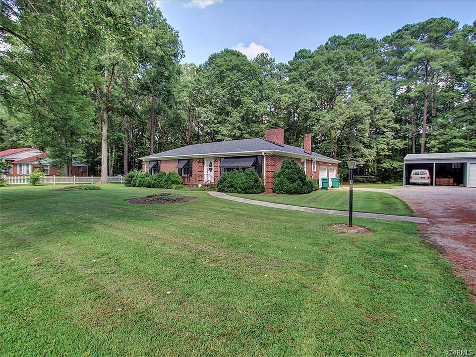 1st image of 308 Graydon Cir