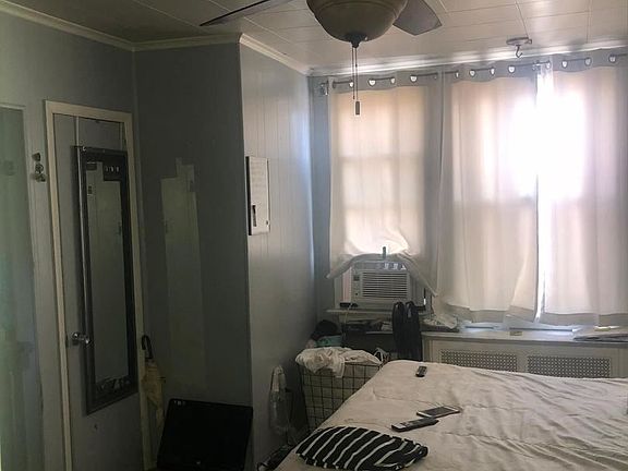 5th image of 6334 Torresdale Ave