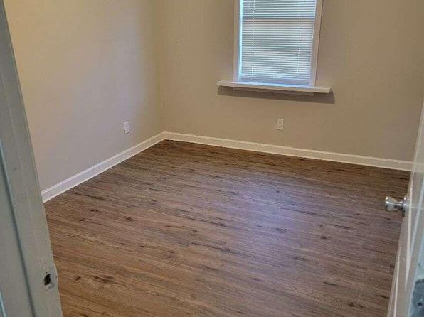 atlanta-georgia-441764263 picture