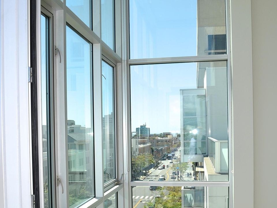 1st image of 525 Santa Monica Blvd APT 406