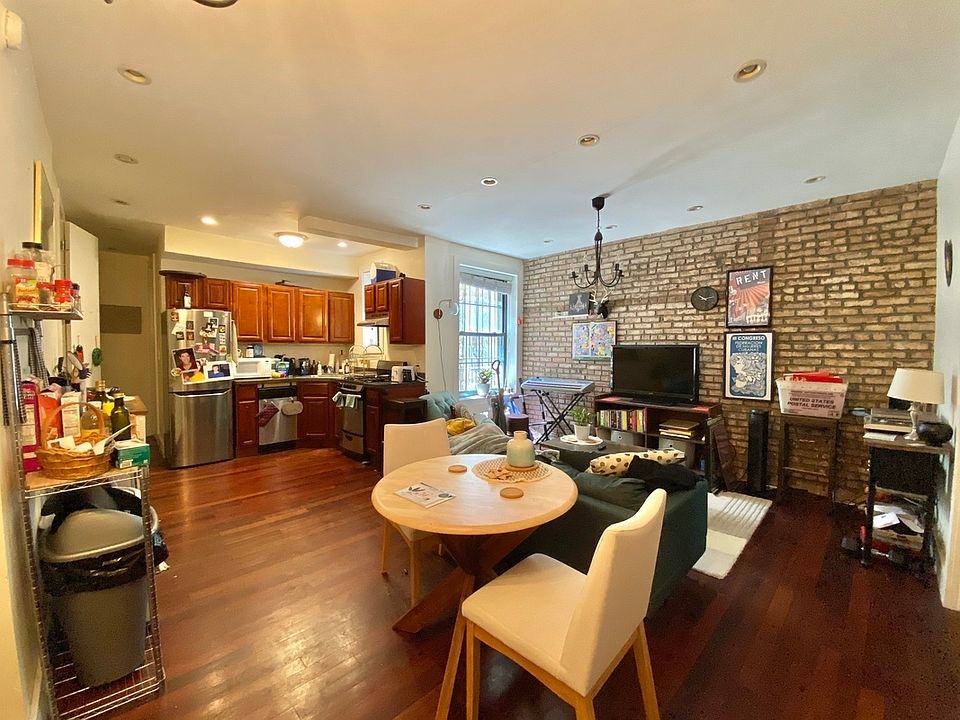 1st image of 552 Lincoln Pl #1K