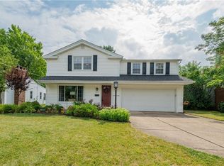 4145 Leona Dr, Rocky River, OH 44116