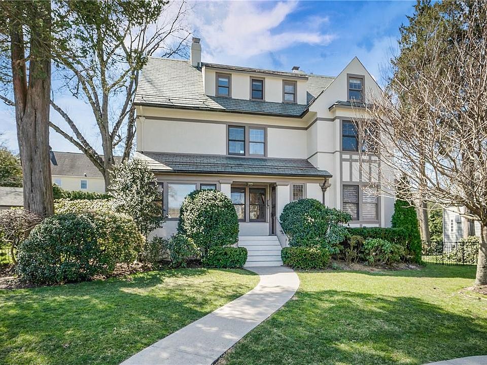 1st image of 23 Maplewood Street
