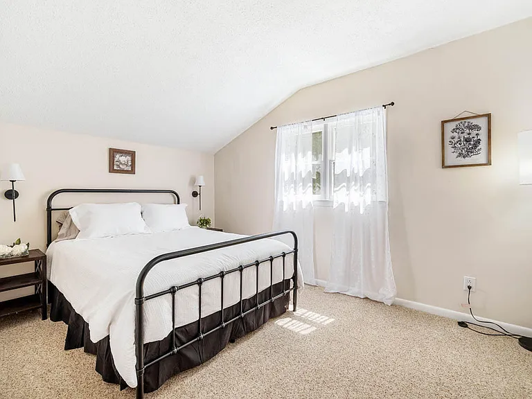 7 Twin Lakes Dr — Photo 30