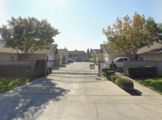 1271 W Spruce Ave, Fresno, CA 93650