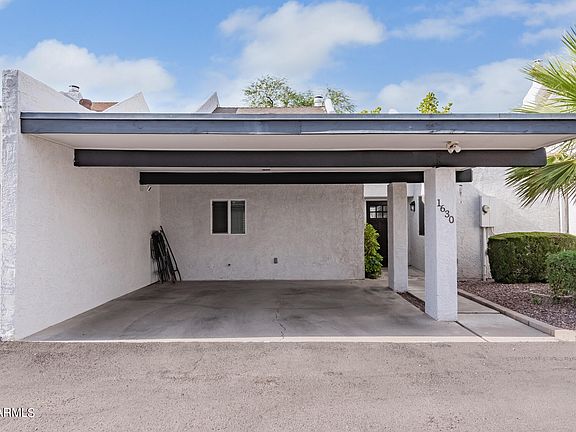 3rd image of 1630 E GARDENIA Avenue