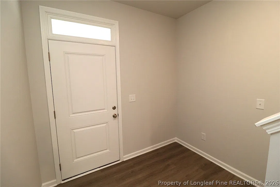 3 bed, 2.5 bath, 1755 sqft, $1,750 — Photo 2